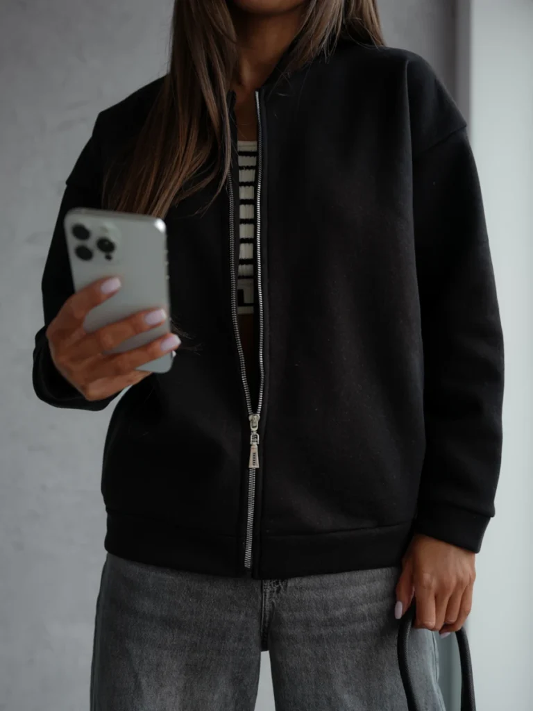 Bomberka Fancy – czarny widok z przodu