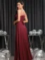Sukienka Verona maxi bordowa – elegancka z rozcięciem widok z boku