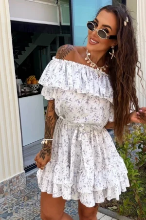 Sukienka hiszpanka Celeste – biała w fioletowe kwiatki widok z przodu