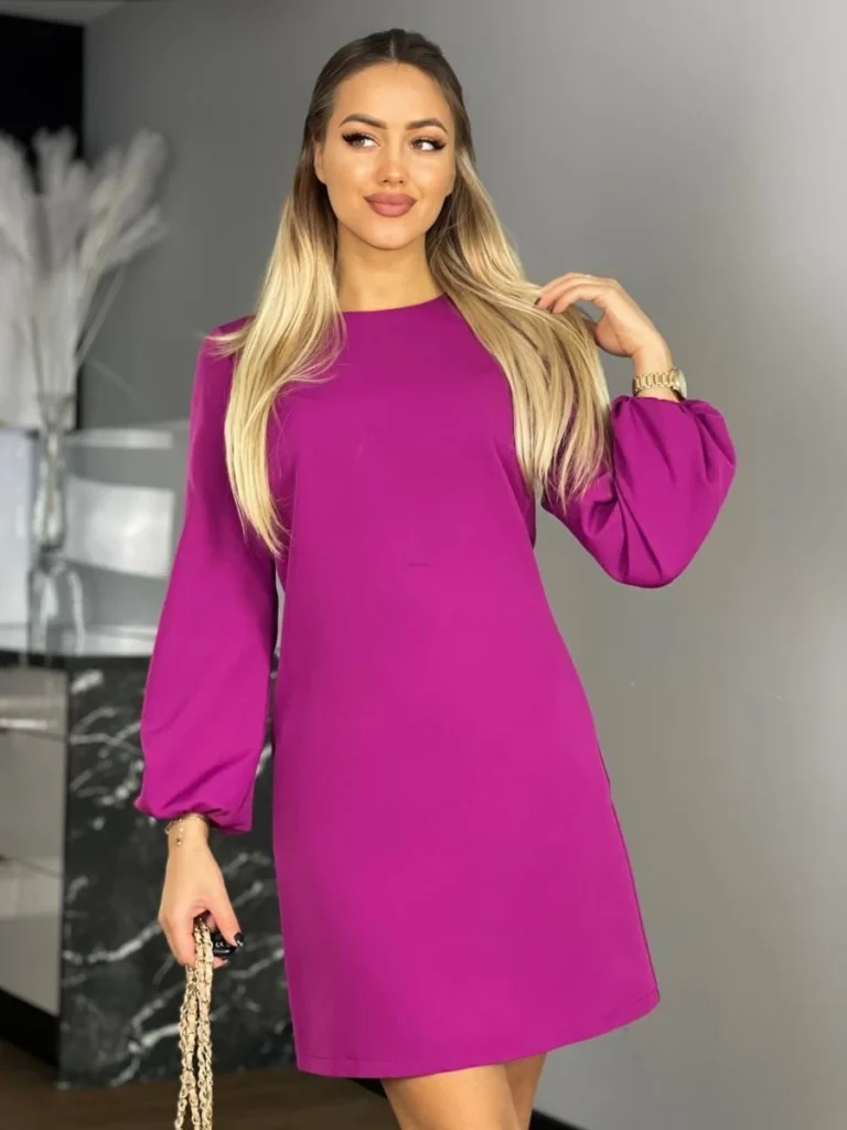 Sukienka KLARA – fuksjowa trapezowa elegancja widok z przodu