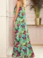 Sukienka TROPICAL maxi w kwiaty widok z boku