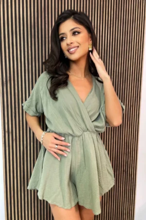 Kombinezon muślinowy LINA – oliwkowy widok z przodu