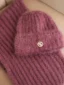 Komplet czapka i szalik z miękkiej przędzy ciemnoróżowy