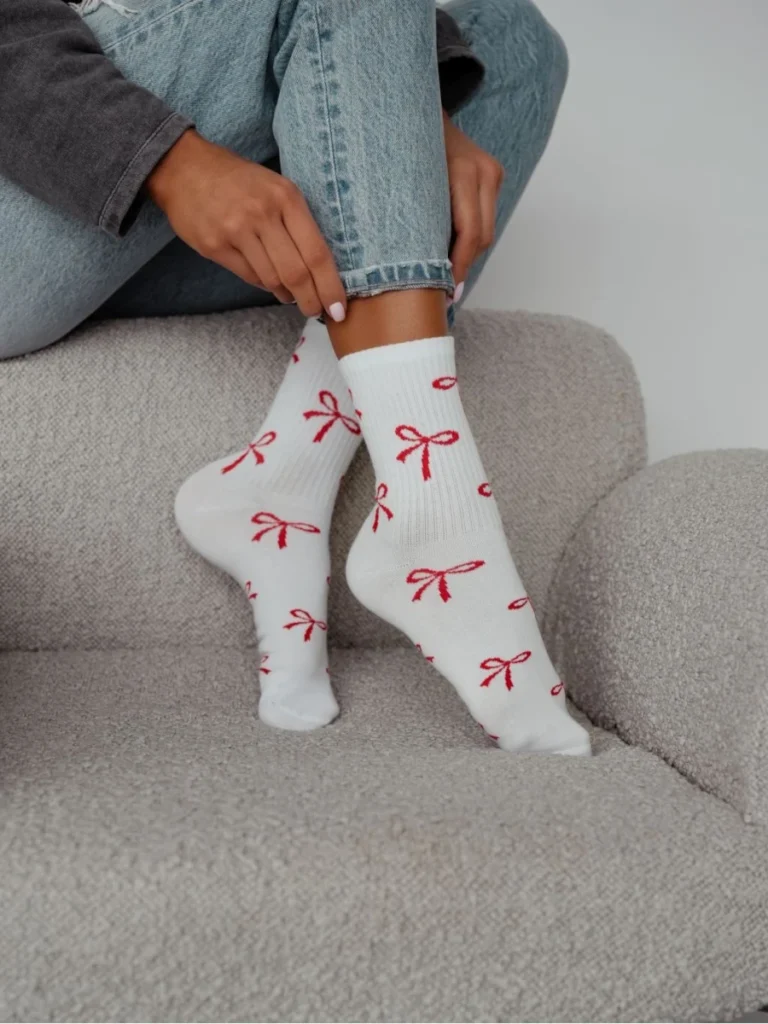 Skarpetki damskie w kokardki