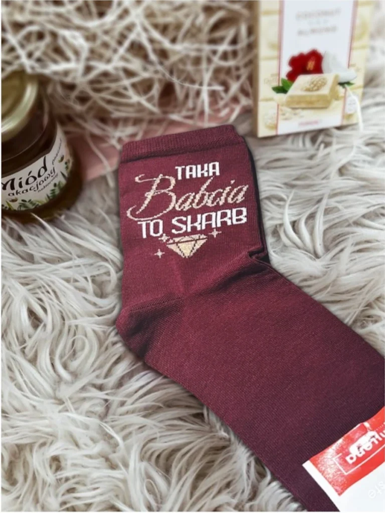 skarpetki-damskie-taka-babcia-to-skarb-0200138 (1)