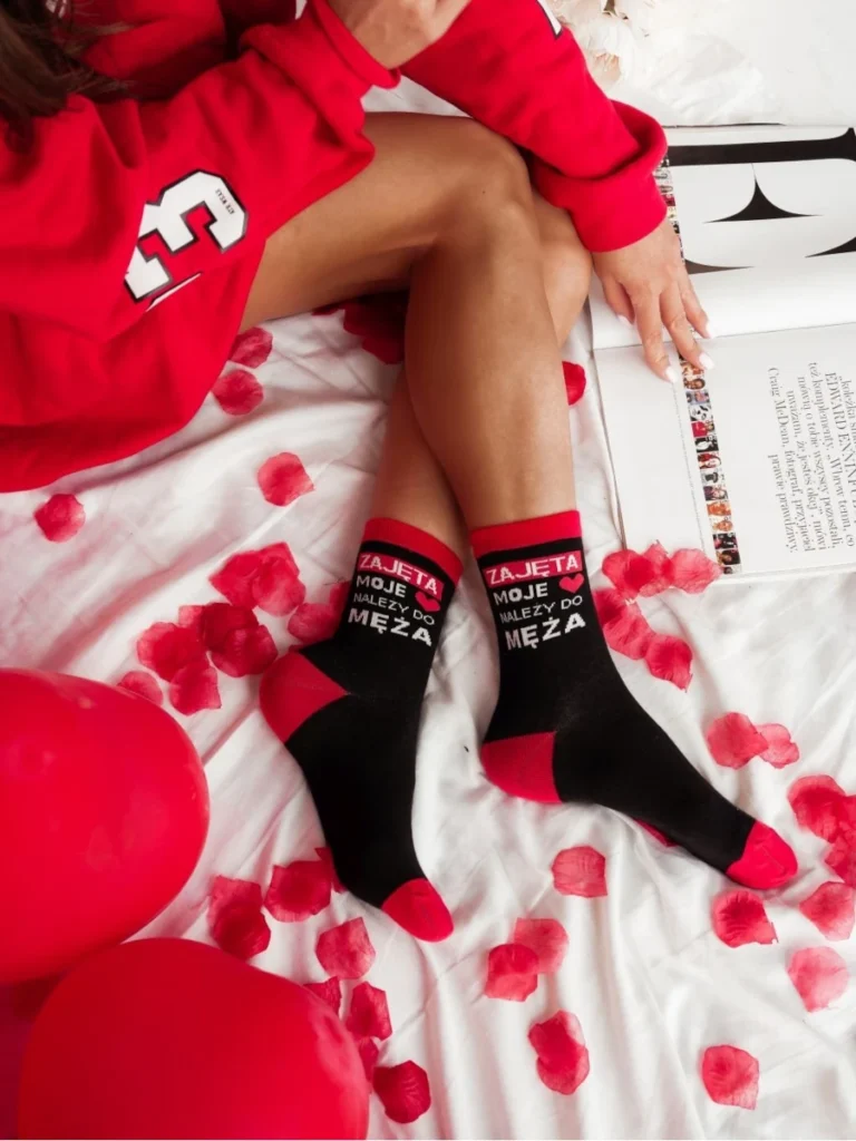 Skarpetki damskie z napisem